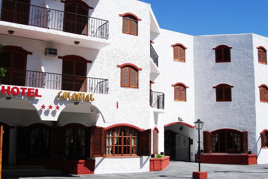 Hotel Colonial サンベルナルド エクステリア 写真